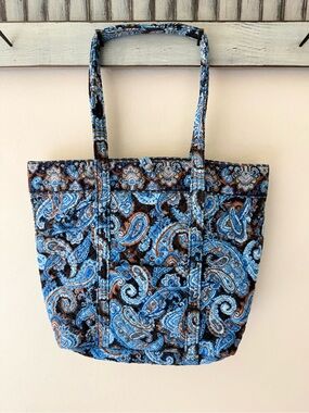 Stephanie Dawn Quilted Tote Bag Shoulder Bag Diaper Bag Travel Blue Paisley